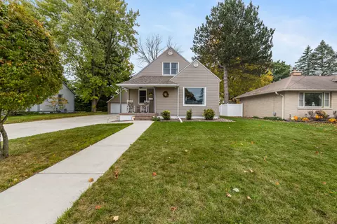 419 W Washington, Hartford, WI 53027