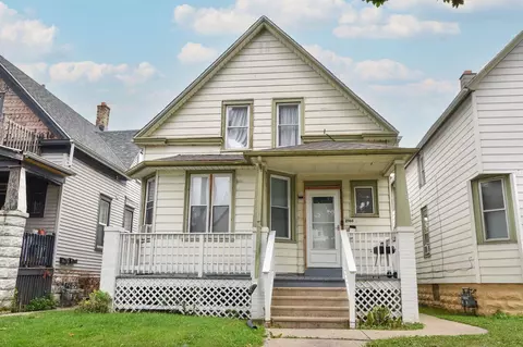 2166 S 6th, Milwaukee, WI 53215