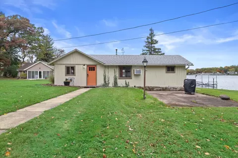 w1278 South Shore Drive, Palmyra, WI 53156