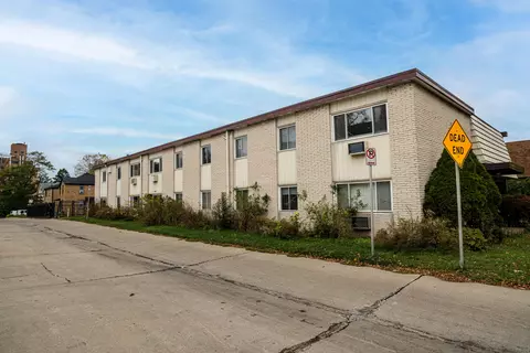 935 N 37th #937, Milwaukee, WI 53208