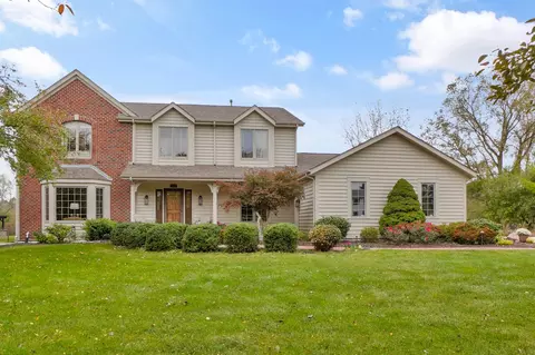 8505 S 68th, Franklin, WI 53132
