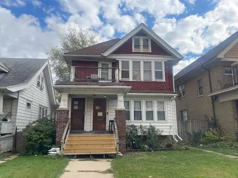 2642 N 51st #2644, Milwaukee, WI 53210