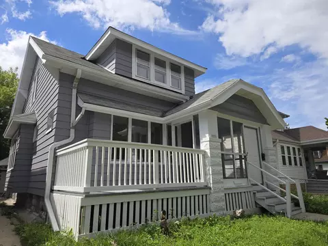 3533 N 22nd, Milwaukee, WI 53206