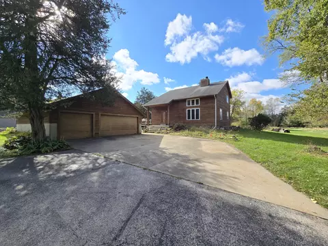 w378s5045 W Pretty Lk, Ottawa, WI 53118