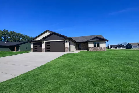 1957 Golden Gate, Holmen, WI 54636