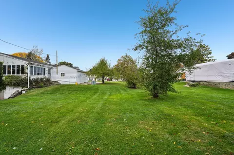 s21w23079 Hillside, Waukesha, WI 53186