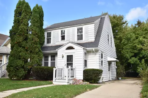 8308 Gridley, Wauwatosa, WI 53213