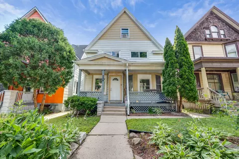 734 S 30th, Milwaukee, WI 53215