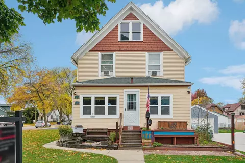1489 S 84th #91, West Allis, WI 53214