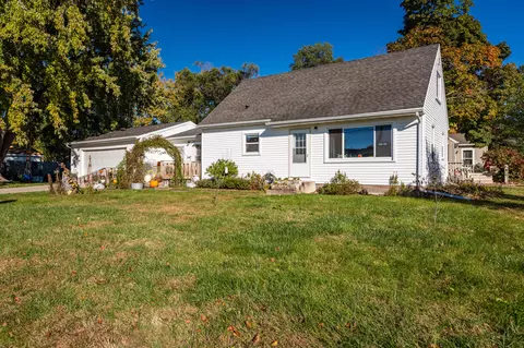 3147 29th, La Crosse, WI 54601