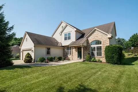 1981 Foxcroft, Waukesha, WI 53189
