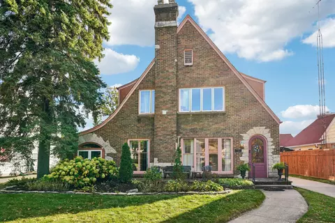 517 Melvin, Racine, WI 53402