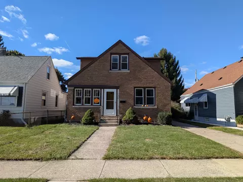 7326 40th, Kenosha, WI 53142