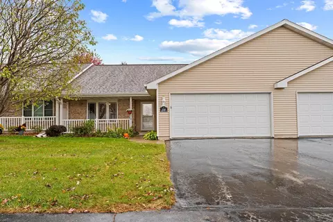 3145 White Tail #C, Oshkosh, WI 54904