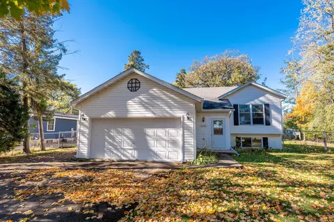 9020 388th, Randall, WI 53105