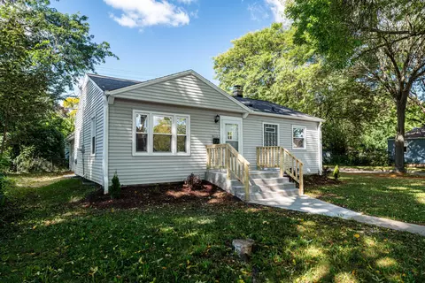 4575 N 44th, Milwaukee, WI 53218