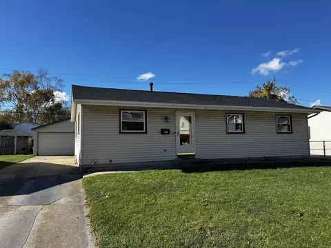 706 West, Racine, WI 53405