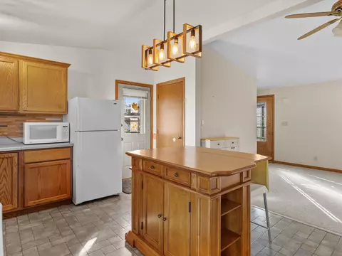 2225 S 12th, Manitowoc, WI 54220