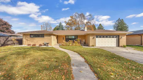 2713 S 15th, Sheboygan, WI 53081