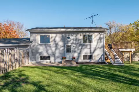 405 Westlawn, Elkhorn, WI 53121