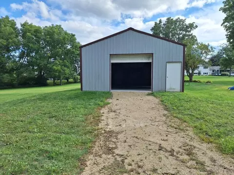 0000 E Decker, Viroqua, WI 54665
