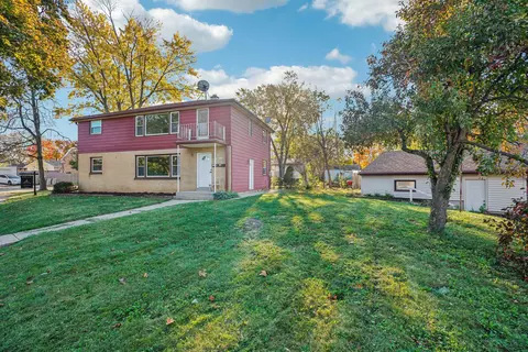 4607 N 79th #4609, Milwaukee, WI 53218