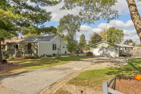 32808 S Lakeshore, Burlington, WI 53105