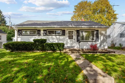8042 W Herbert, Milwaukee, WI 53218