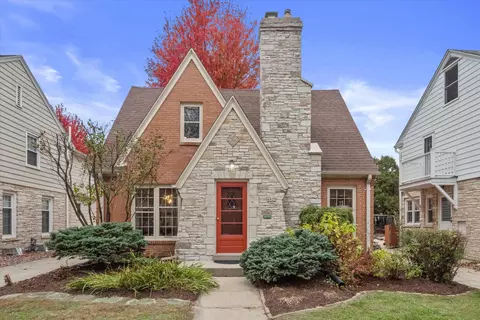 4925 N Elkhart, Whitefish Bay, WI 53217