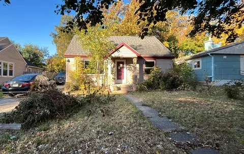 821 N Washington, Janesville, WI 53548