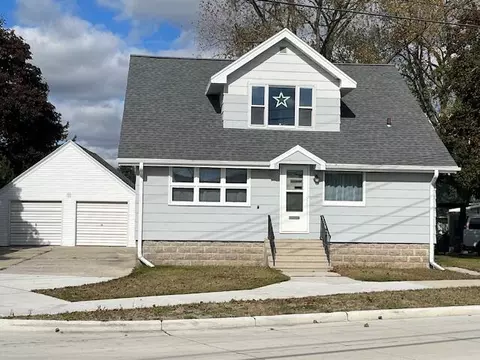 2152 Roosevelt, Two Rivers, WI 54241