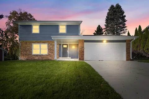 1569 Parkview, Port Washington, WI 53074