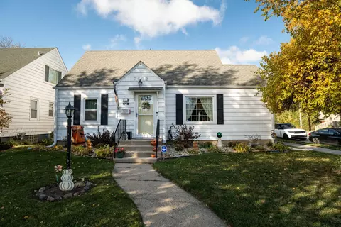 7602 28th, Kenosha, WI 53143