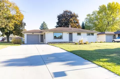 w2713 River Bend Court, Lima, WI 53085