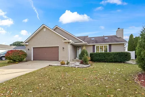 1003 W Finch, Oak Creek, WI 53154