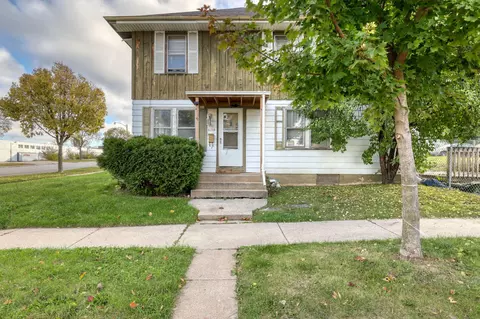 6194 N 37th, Milwaukee, WI 53209