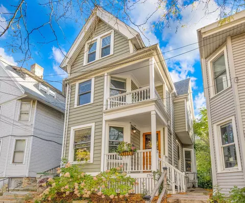1764 N Astor, Milwaukee, WI 53202