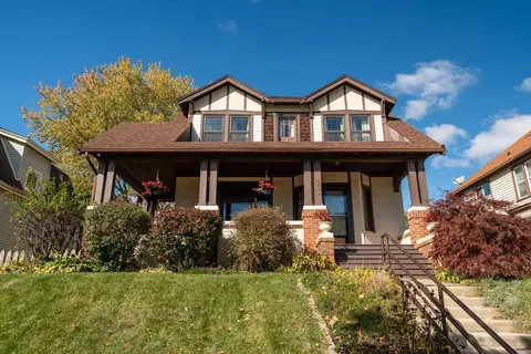 2200 Kinzie, Racine, WI 53405