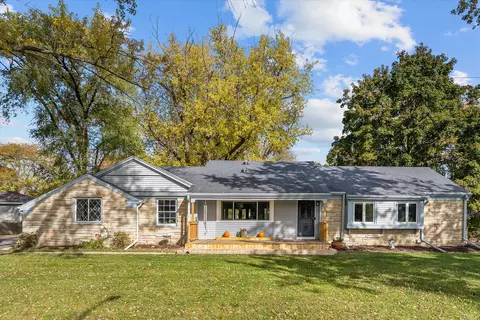 10606 W Congress, Wauwatosa, WI 53225