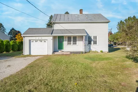 143 E Church, Mishicot, WI 54228