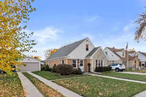 1019 Kingston, Racine, WI 53402