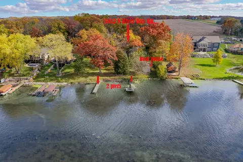 5812 N River Bay, Waterford, WI 53185