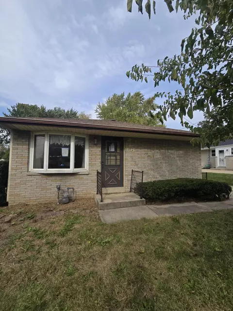 1112 Gertrude, Waukesha, WI 53186