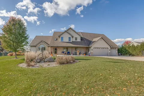 n558 Schroeter Drive, Sherman, WI 53075