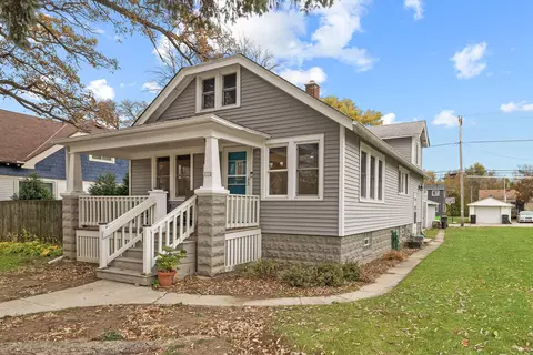 3772 S Rutland, Saint Francis, WI 53235