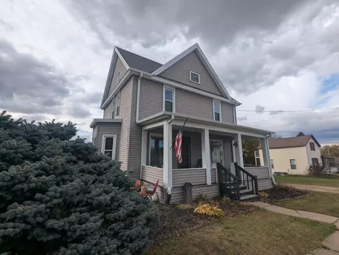916 S Water, Sparta, WI 54656