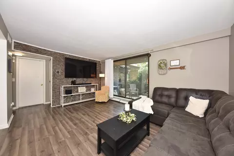 8643 N Servite #112, Milwaukee, WI 53223