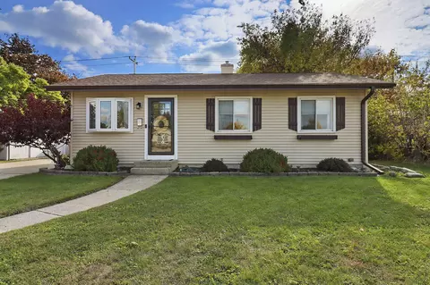 2025 87th, Kenosha, WI 53143