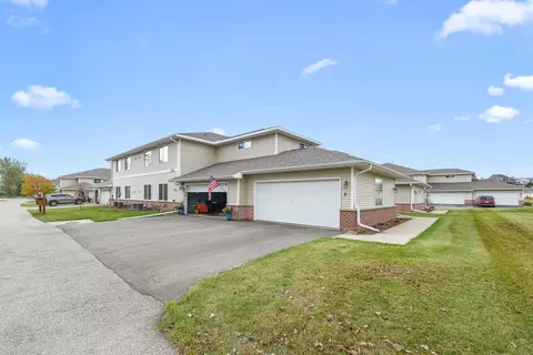 326 Brookside #6, Mayville, WI 53050