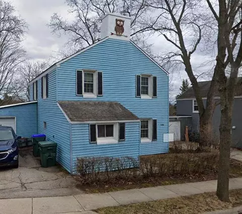 5580 Arrowwood, Greendale, WI 53129